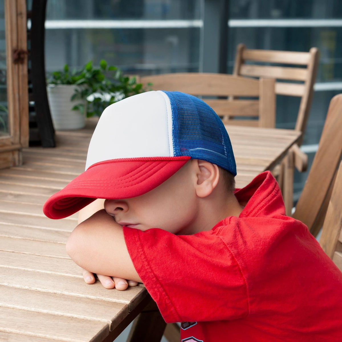 Stranger Things Mesh Red White & Blue Vintage Mesh Trucker Cap