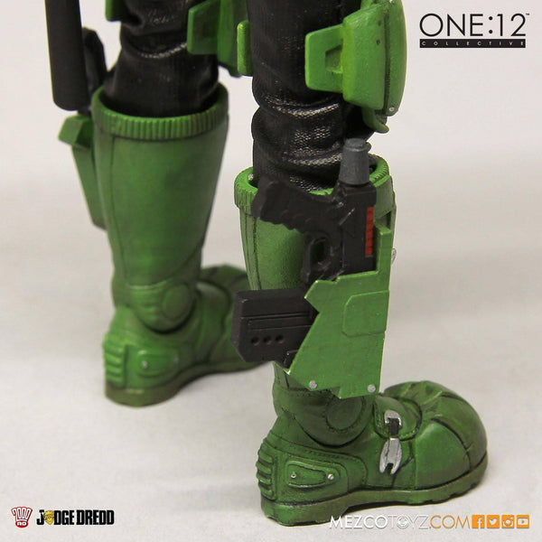 One:12 Collective Judge Dredd Mezco Action Figure