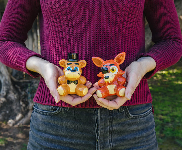 Five Nights At Freddy's Freddy and Foxy Ceramic Salt and Pepper Shaker Set