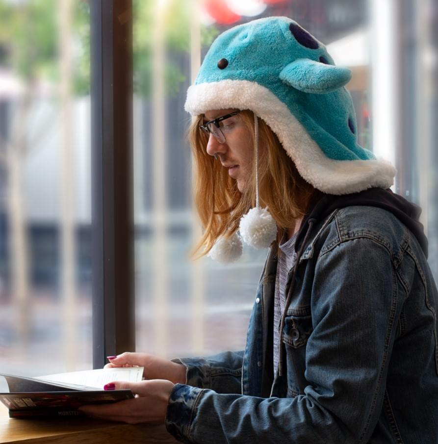 Guild Wars 2 Fuzzy Quaggan Hat with In-Game Code