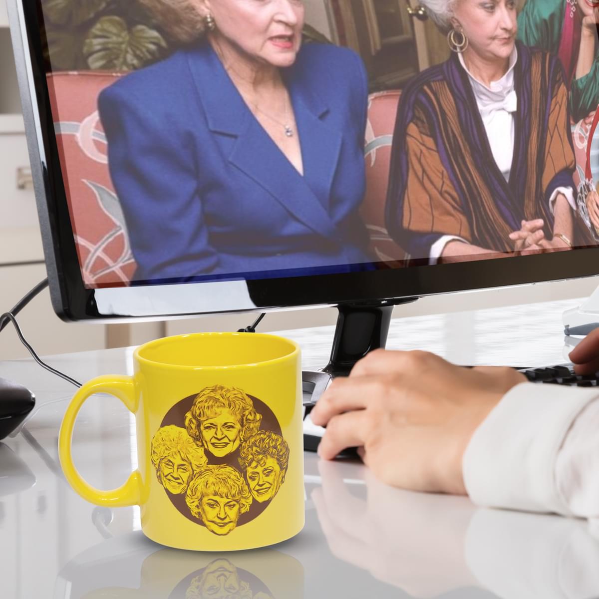 Golden Girls "Stay Golden" 20oz Coffee Mug