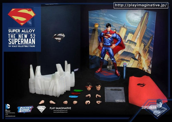 Superman Super Alloy The New 52 Superman 1/6 Scale Figure
