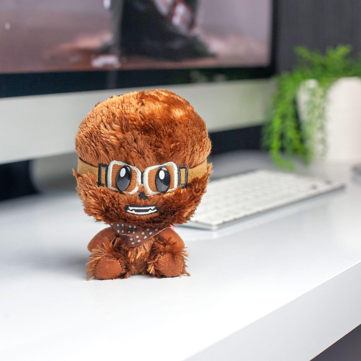 Star Wars 4" Super Bitz Plush - Chewie w/ Goggles SDCC'18 Exclusive